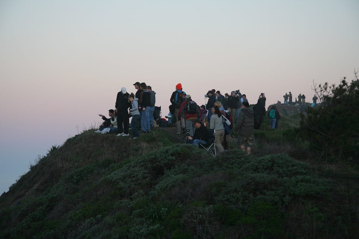 Gathering on the cliffs for 2006 Mavericks