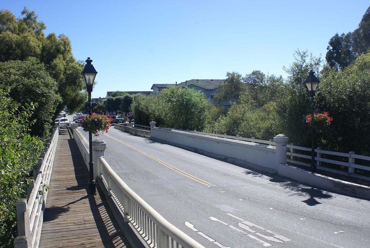 The 1900 Main Street bridge over Pilarcitos Creek