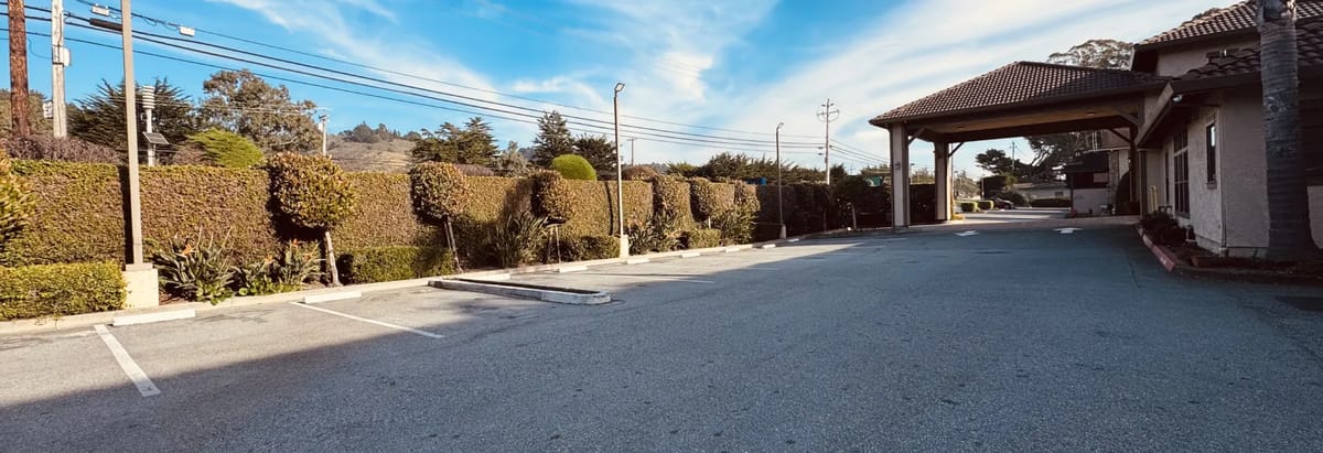 The Miramar Inn & Suites